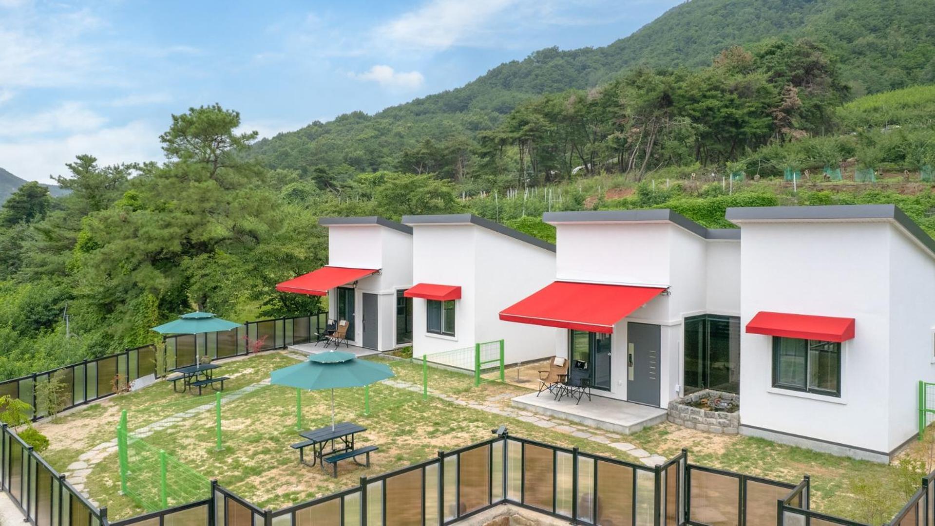 Gyeongsan Stage-ipple Pet Pension Exterior photo